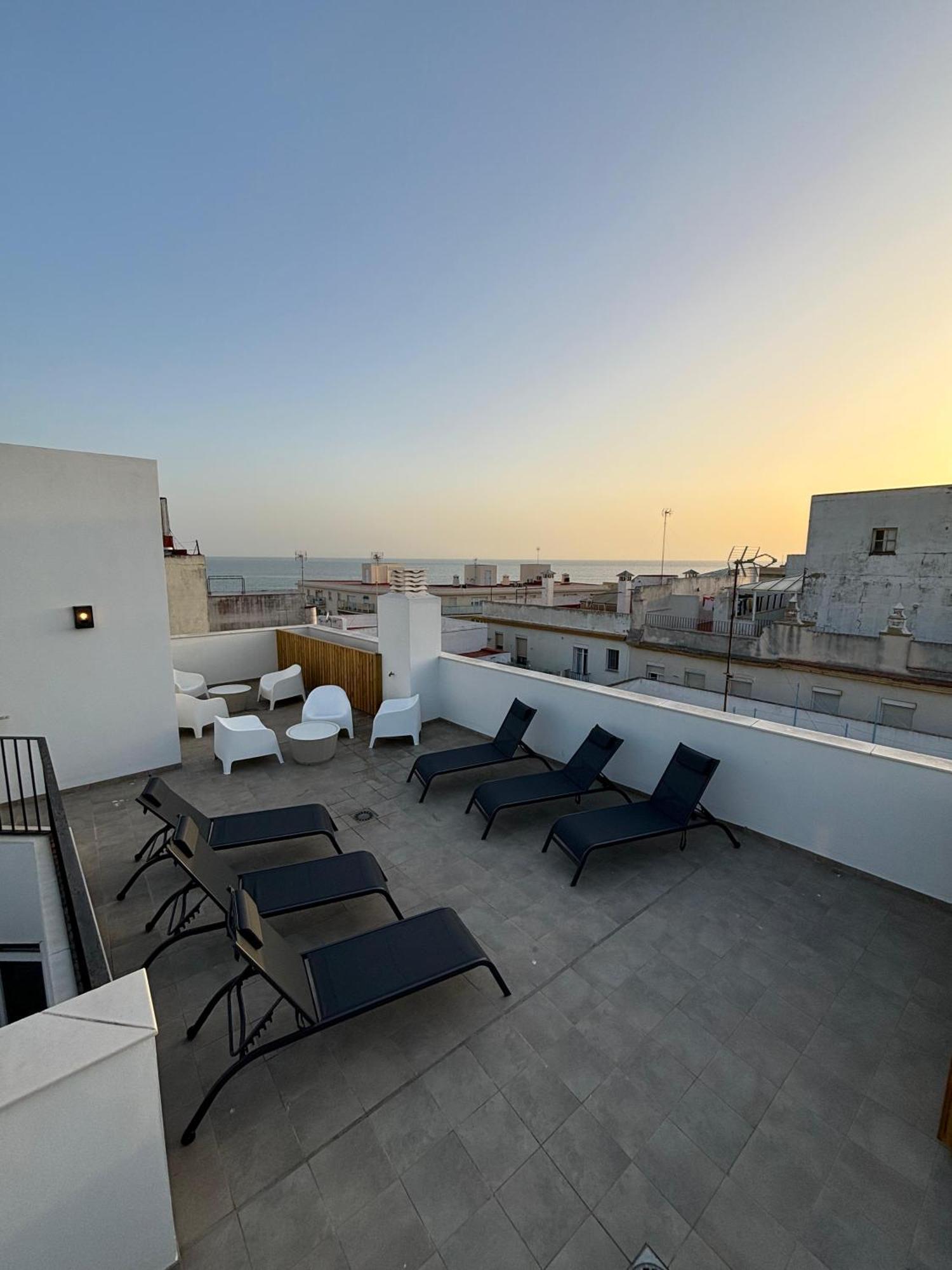 Apartamento Nuevo Con Localizacion Excepcional Cadiz