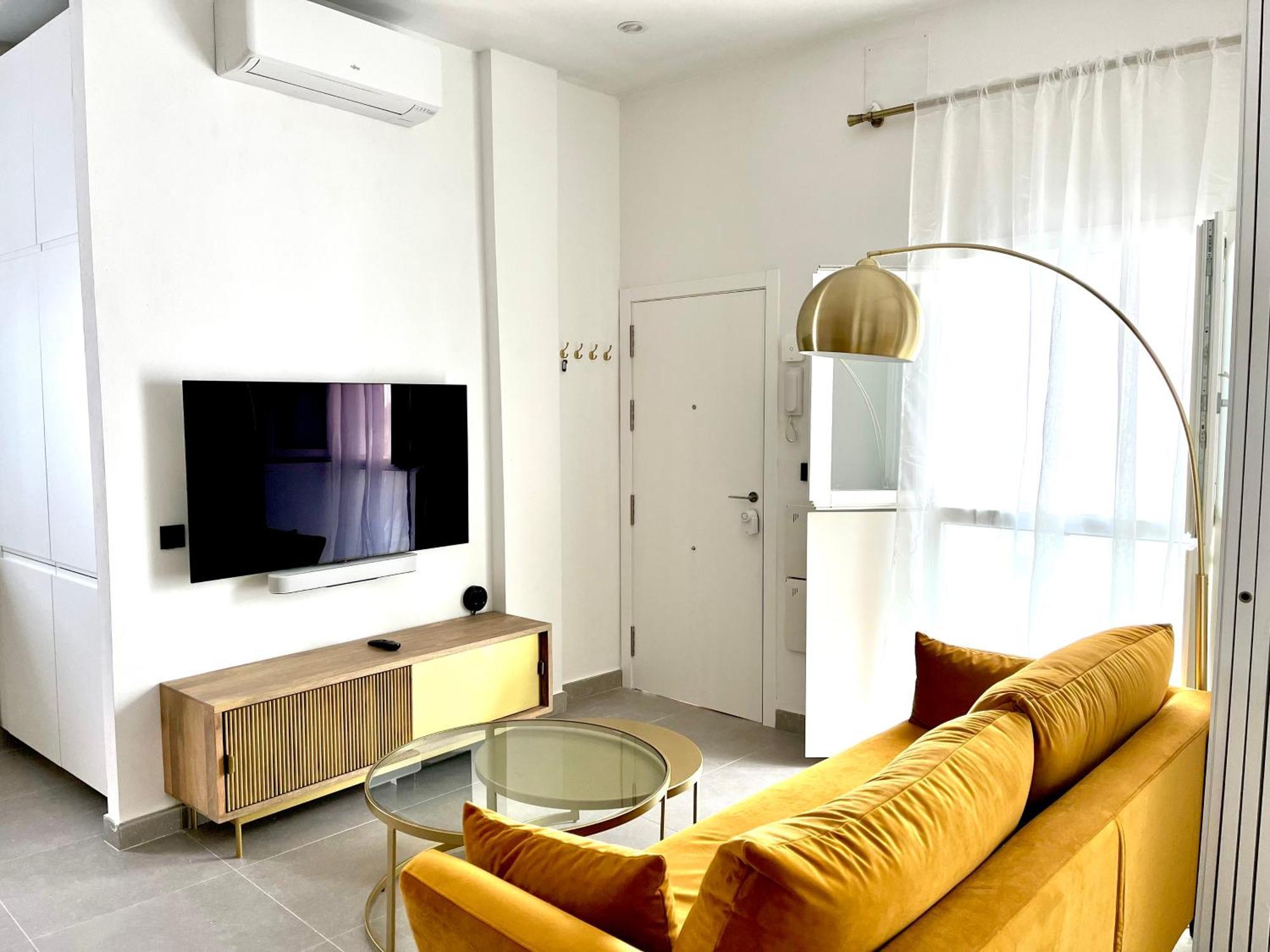 Apartamento Nuevo Con Localizacion Excepcional *